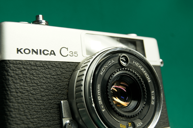 Konica C35 フィルムカメラ修理