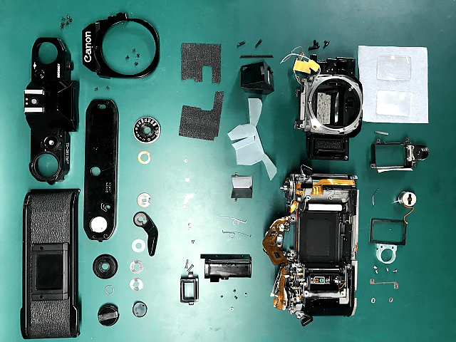 キヤノン ＡＥ－１のカメラ修理 その１ – 東京カメラリペア