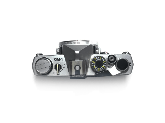 オリンパス ＯＭ－１のカメラ修理 その１