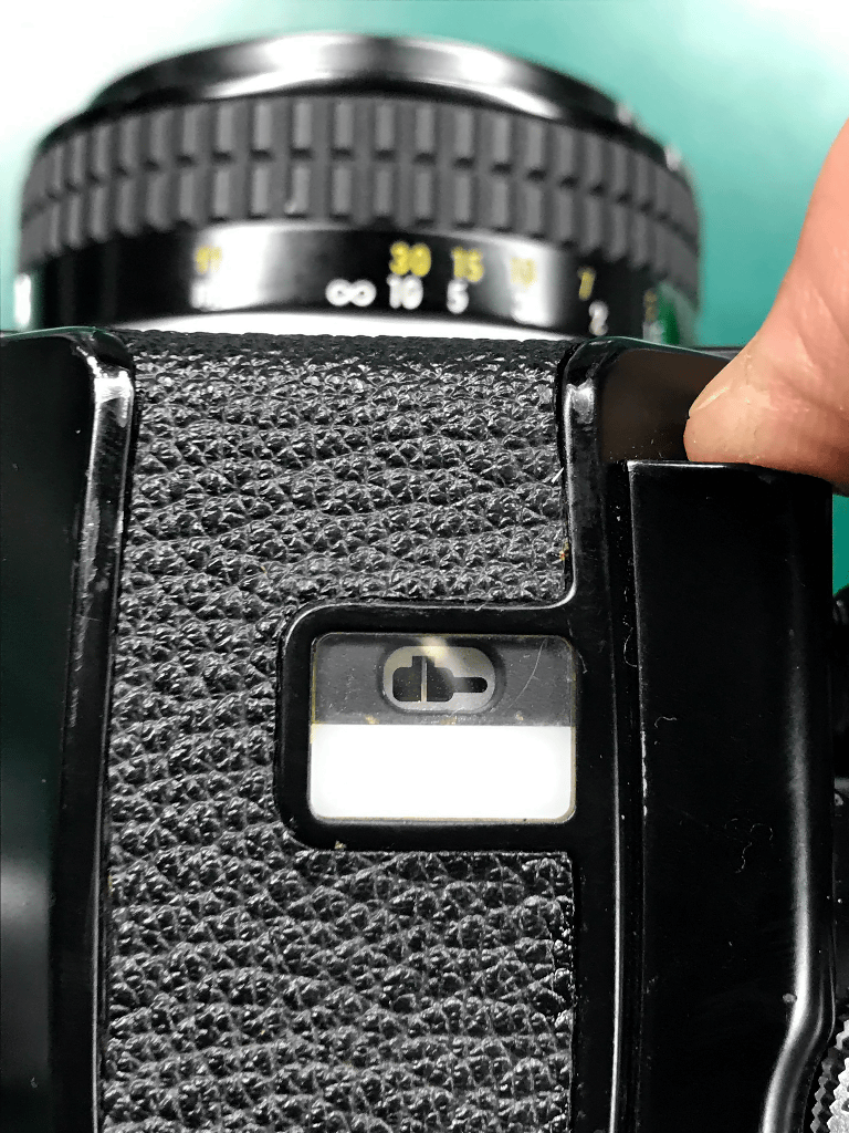 Nikon F2フォトミック のカメラ修理 – 東京カメラリペア