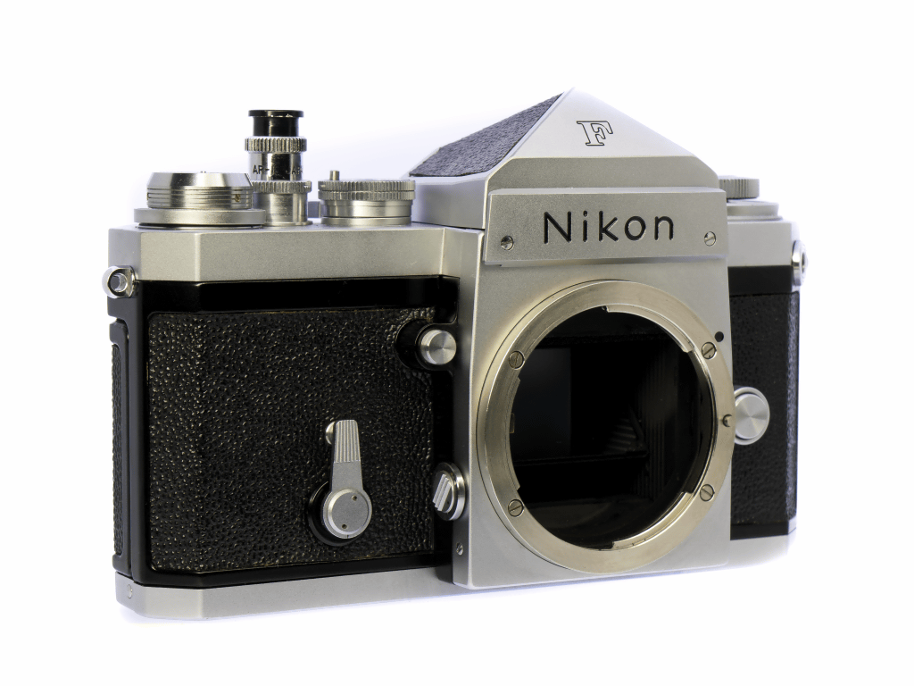 Nikon F アイレベルのフィルムカメラ修理 – 東京カメラリペア