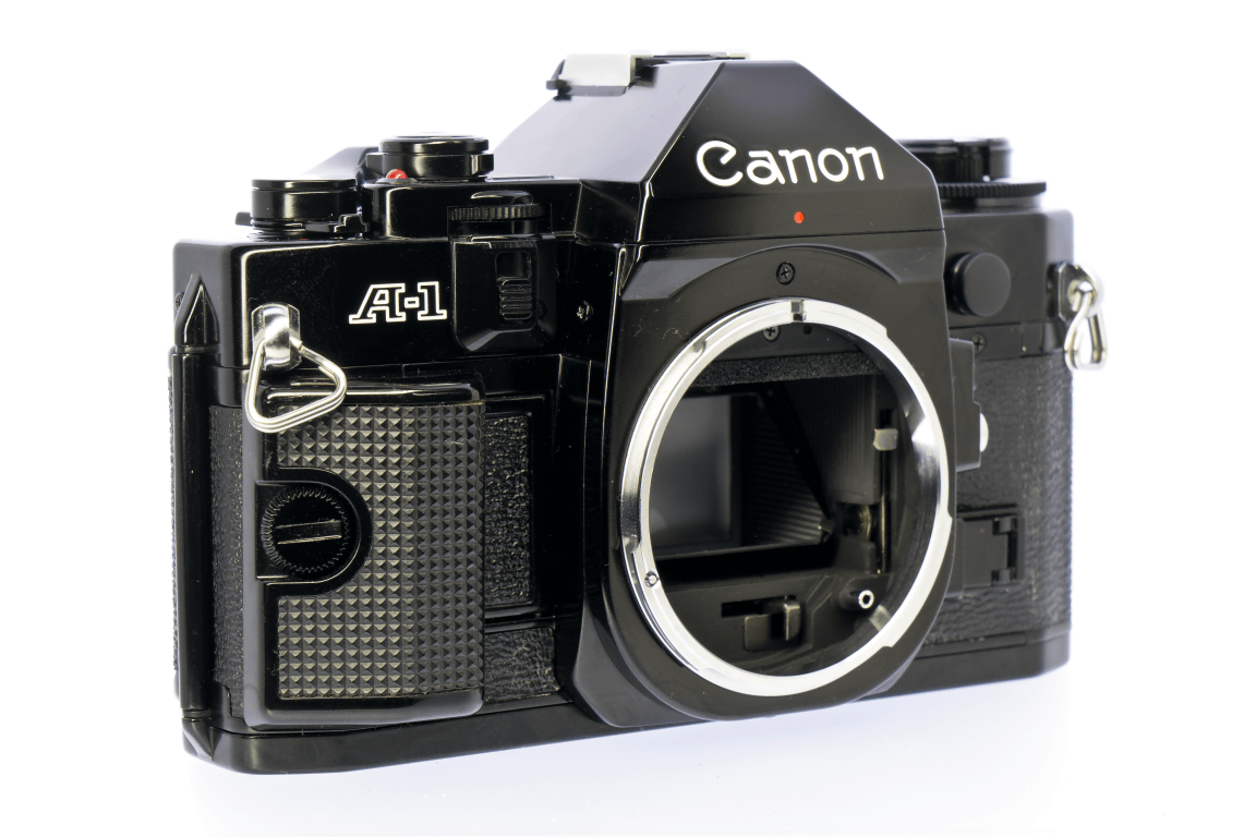 Canon A-1のフィルムカメラ修理 – 東京カメラリペア
