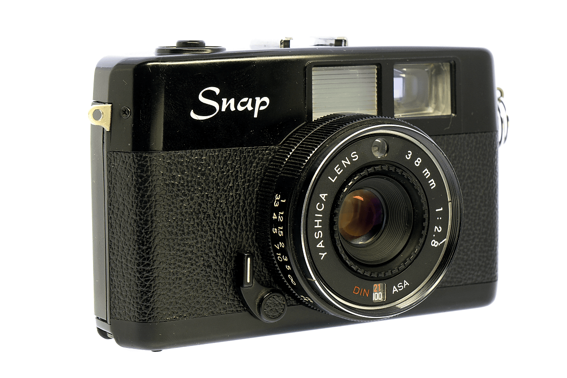 YASHICA Snapのフィルムカメラ修理 – 東京カメラリペア