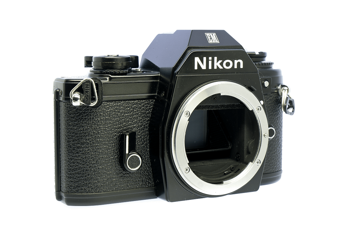 フィルムカメラ 修理 Nikon EM