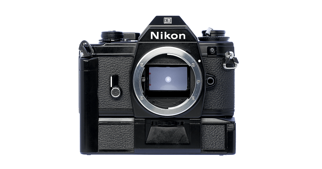 Nikon EM フィルムカメラ修理