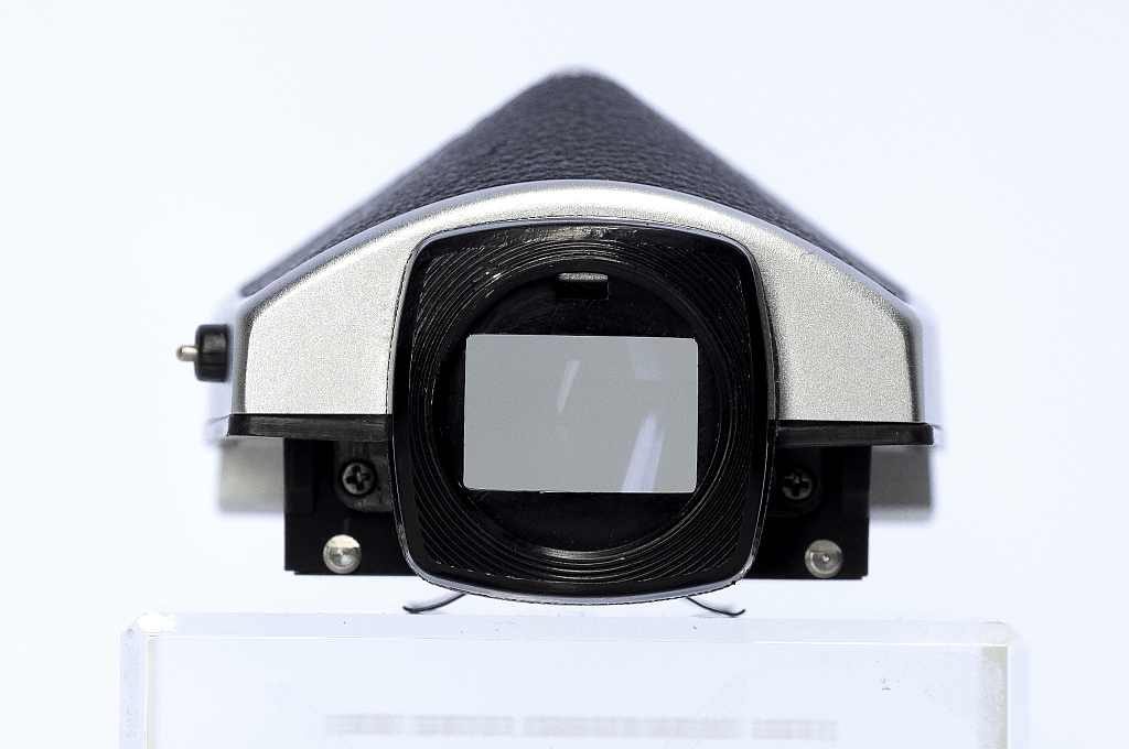 Nikon F2 アイレベル ファインダー 分解清掃 – 東京カメラリペア