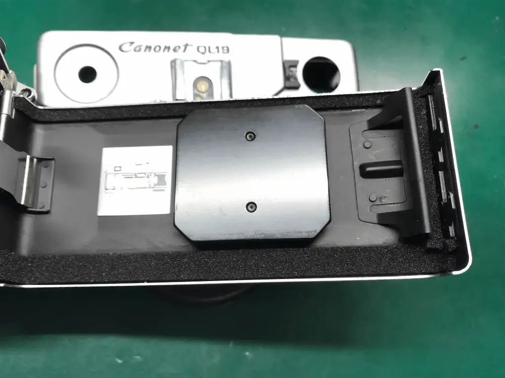 New Canonet QL19 フィルムカメラ修理