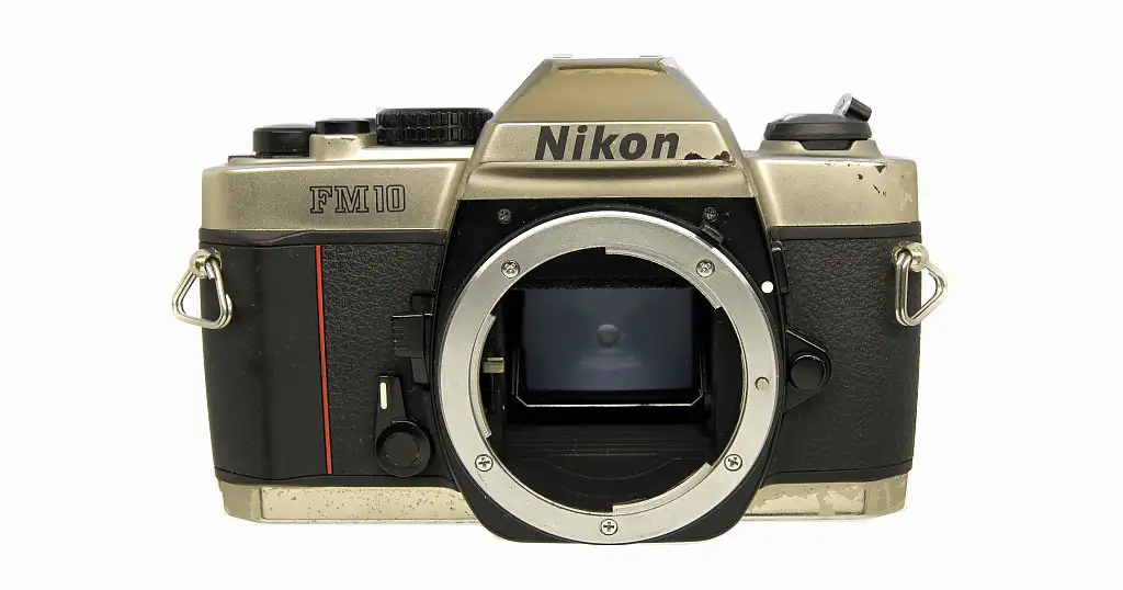 Nikon FM10 フィルムカメラ修理 | 東京カメラリペア